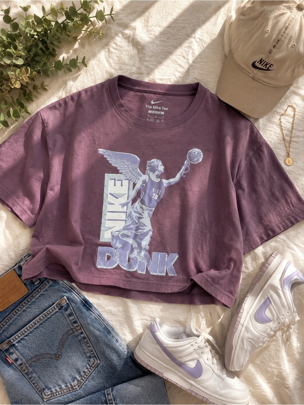 Nike Dunk Graphic Cropped Tee Women’s M Mauve Loose Fit